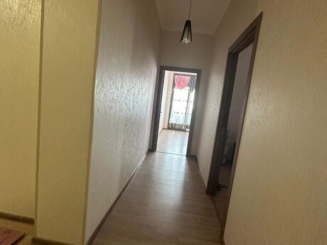 2-комн. новостройка - м. 28 мая - 90 м²