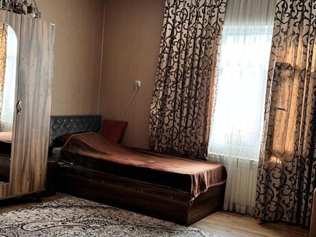 4 otaqlı həyət evi/bağ evi - Biləcəri q. - 120 m²
