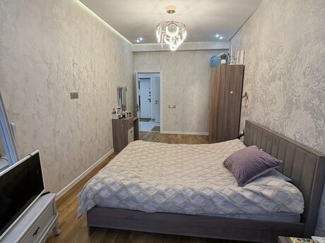 2 otaqlı yeni tikili - 20 Yanvar m. - 77 m²