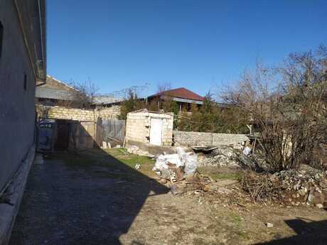 4 otaqlı həyət evi/bağ evi - Şəki - 90 m²
