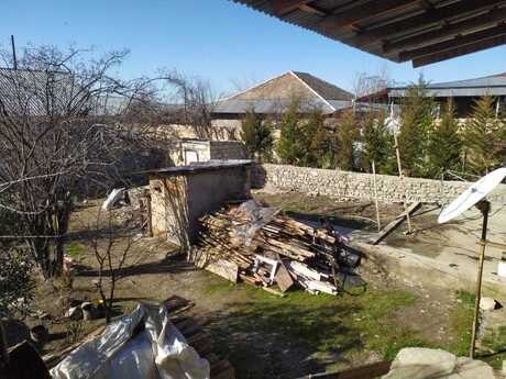 4 otaqlı həyət evi/bağ evi - Şəki - 90 m²