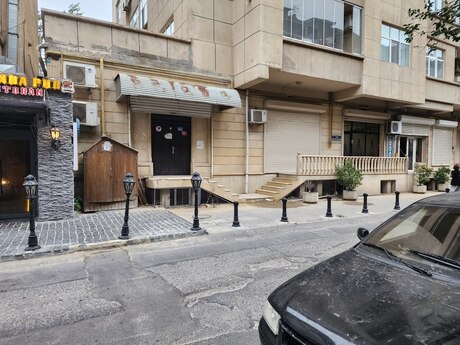 Obyekt - İnşaatçılar m. - 110 m²