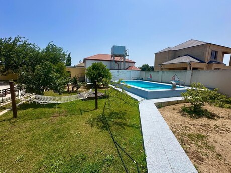 5 otaqlı həyət evi/bağ evi - Fatmayı q. - 155 m²