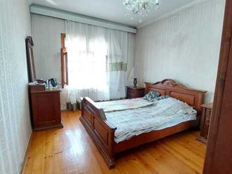 2 otaqlı köhnə tikili - İnşaatçılar m. - 70 m²