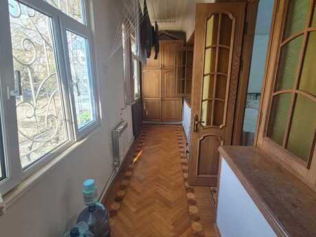 4 otaqlı köhnə tikili - Xalqlar Dostluğu m. - 110 m²