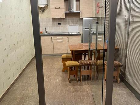 Obyekt - Şah İsmayıl Xətai m. - 100 m²