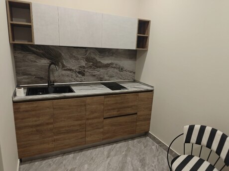 Obyekt - 8 Noyabr m. - 70 m²