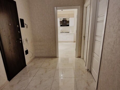3 otaqlı yeni tikili - 20 Yanvar m. - 85 m²