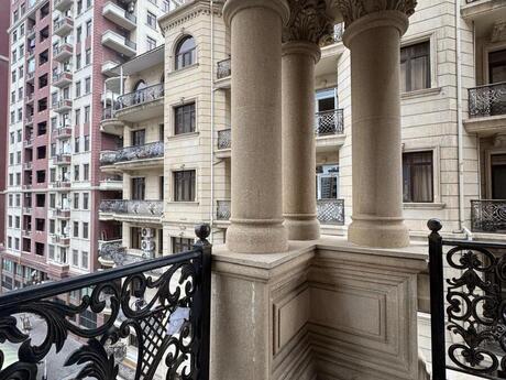 4 otaqlı yeni tikili - Nəsimi r. - 210 m²