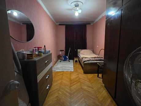 Продаётся 3-комнатная квартира в старом фонде, Bakıxanov, 70 м², 145 000 AZN, фото 5 / 8