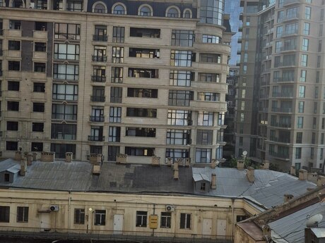 4-room apartment, 264 m², İçəri Şəhər: 720 000 ₼ 5