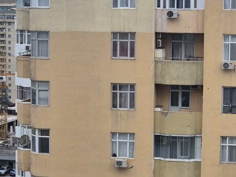 4 otaqlı yeni tikili - 8 Noyabr m. - 168 m²