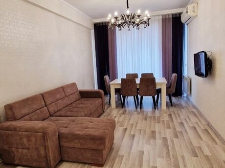 3 otaqlı yeni tikili - 20 Yanvar m. - 80 m²