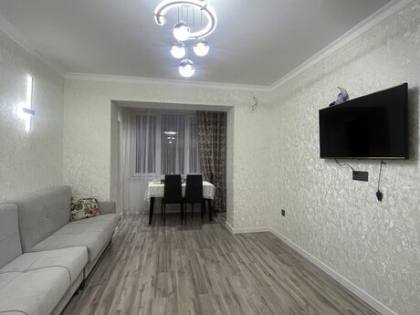3 otaqlı köhnə tikili - Avtovağzal m. - 65 m²