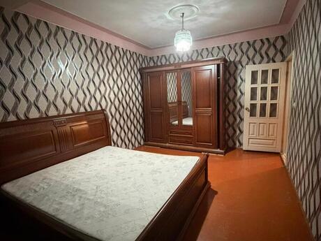 4 otaqlı köhnə tikili - Biləcəri q. - 80 m²