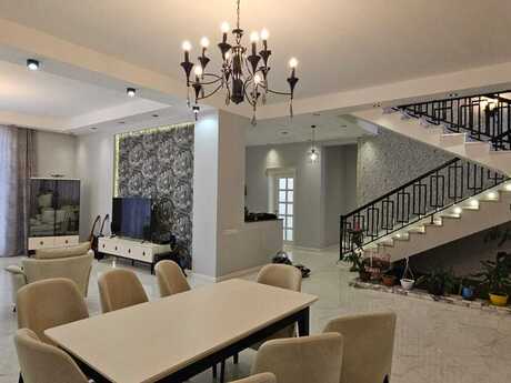 10 otaqlı həyət evi/bağ evi - Şağan q. - 600 m²