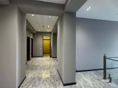 Elan №6104640 - Bakı, Azadlıq Prospekti m., 7 otaqlı, 220 m²