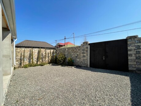 4 otaqlı həyət evi/bağ evi - Qala q. - 120 m²