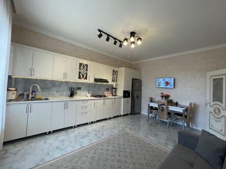 4 otaqlı həyət evi/bağ evi - Qala q. - 120 m²