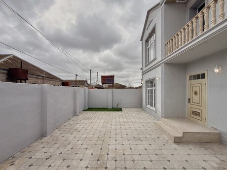 4 otaqlı həyət evi/bağ evi - Binə q. - 160 m²