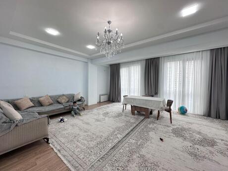 3 otaqlı yeni tikili - Elmlər Akademiyası m. - 160 m²