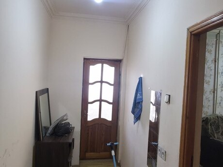 2 otaqlı köhnə tikili - Bakıxanov q. - 60 m²