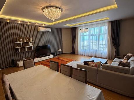 3 otaqlı yeni tikili - Nizami m. - 160 m²