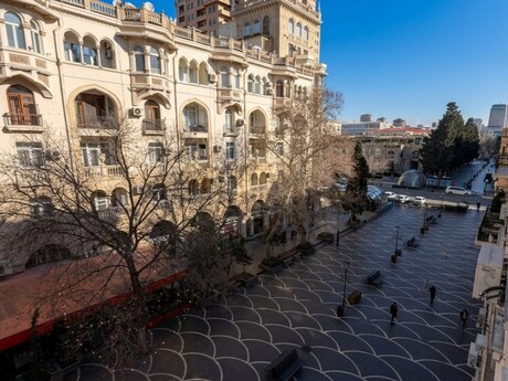 2 otaqlı köhnə tikili - Sahil m. - 45 m²