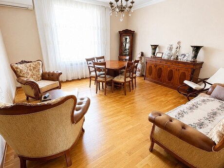 Объявление №6048286 - Баку, м. Низами, 2-комн., 80 м², 5/5 этаж
