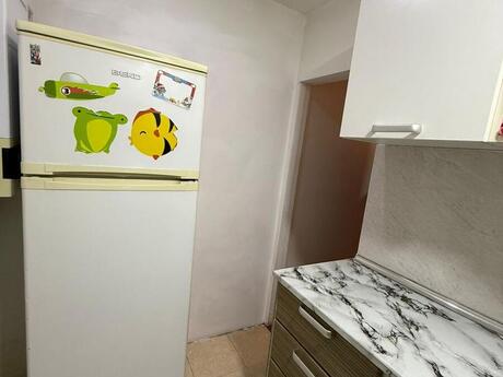 Elan №6104807 - Bakı, Elmlər Akademiyası m., 3 otaqlı, 63 m², 4/5 mərtəbə