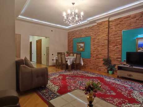 3 otaqlı yeni tikili - Elmlər Akademiyası m. - 130 m²