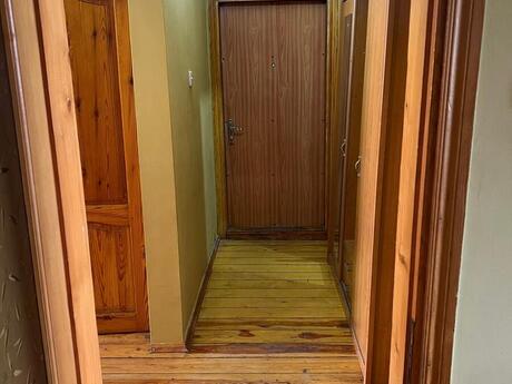3 otaqlı köhnə tikili - Xırdalan - 90 m²