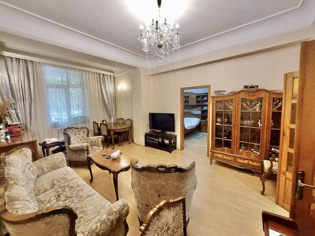 3-комн. вторичка - м. Нариман Нариманов - 80 м²