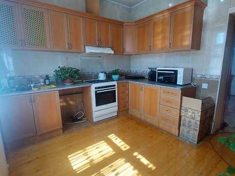 6-комн. дом/дача - Сумгаит - 240 м²