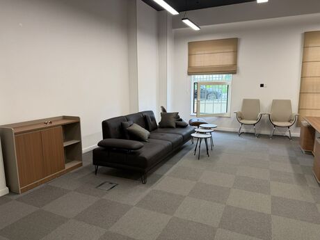 1 otaqlı ofis - Ağ şəhər q. - 60 m²