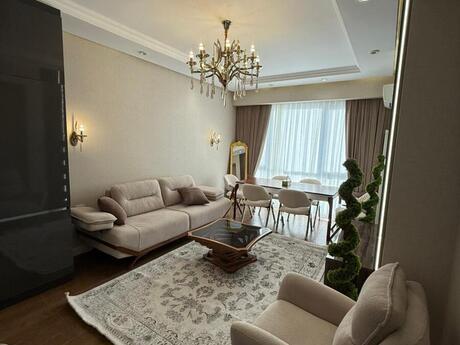 3 otaqlı yeni tikili - Bakmil m. - 75 m²