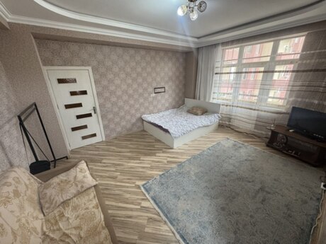 1 otaqlı yeni tikili - Şah İsmayıl Xətai m. - 52 m²