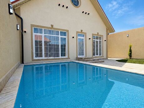4 otaqlı həyət evi/bağ evi - Şüvəlan q. - 130 m²