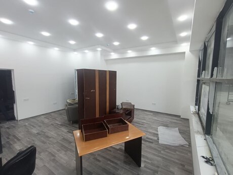 1 otaqlı ofis - Şah İsmayıl Xətai m. - 37 m²