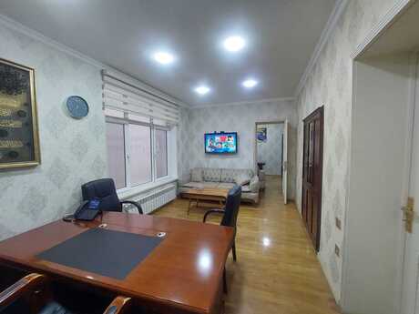 11 otaqlı ofis - Badamdar q. - 300 m²
