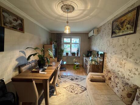 2 otaqlı köhnə tikili - Yeni Günəşli q. - 65 m²
