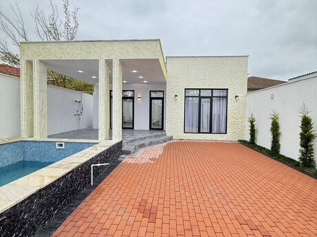 4 otaqlı həyət evi/bağ evi - Mərdəkan q. - 140 m²