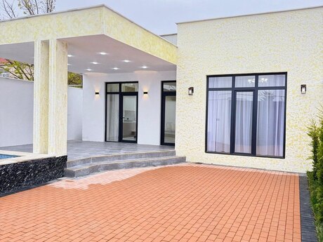 4 otaqlı həyət evi/bağ evi - Mərdəkan q. - 140 m²