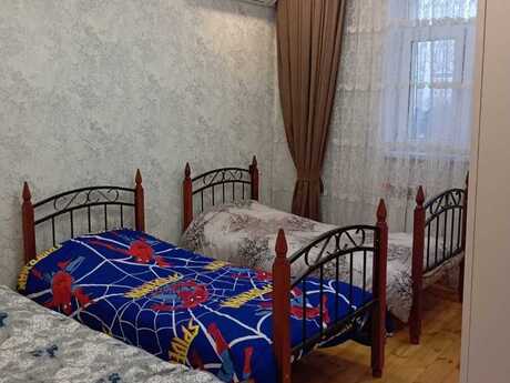 3 otaqlı köhnə tikili - Mərdəkan q. - 50 m²