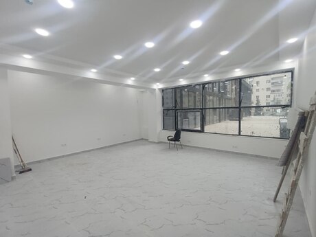 1 otaqlı ofis - Şah İsmayıl Xətai m. - 65 m²