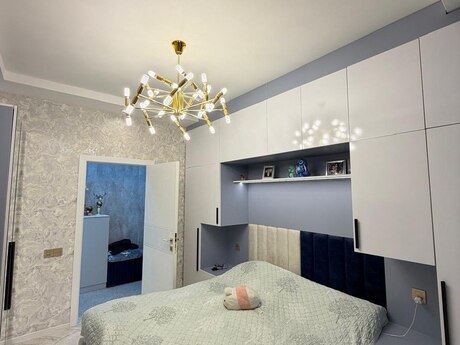 2 otaqlı köhnə tikili - Yeni Günəşli q. - 65 m²