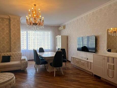 3 otaqlı yeni tikili - Nəsimi r. - 150 m²
