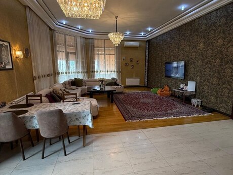 4 otaqlı yeni tikili - Nizami m. - 200 m²