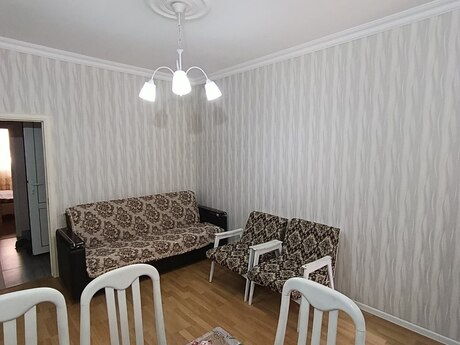 2 otaqlı köhnə tikili - İnşaatçılar m. - 55 m²