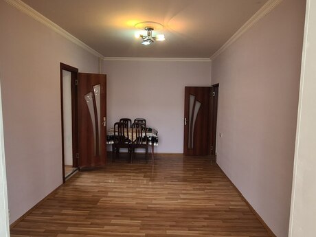 Elan №6105159 - Bakı, Binəqədi r., 3 otaqlı, 70 m², 4/9 mərtəbə